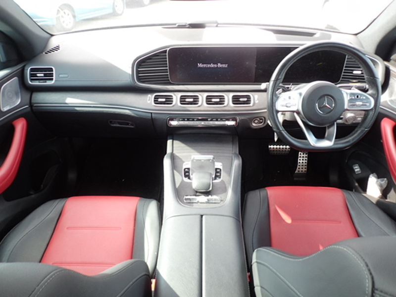 GLE CLASS