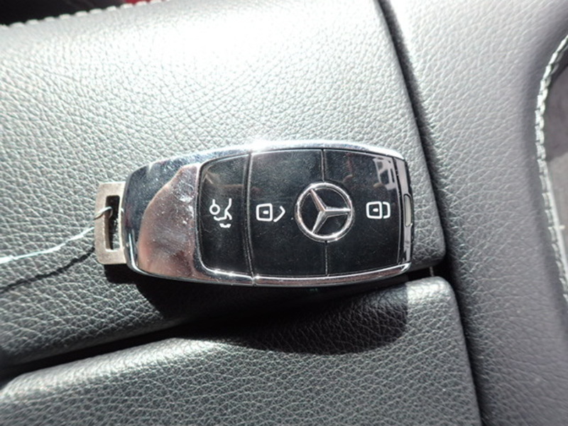GLE CLASS