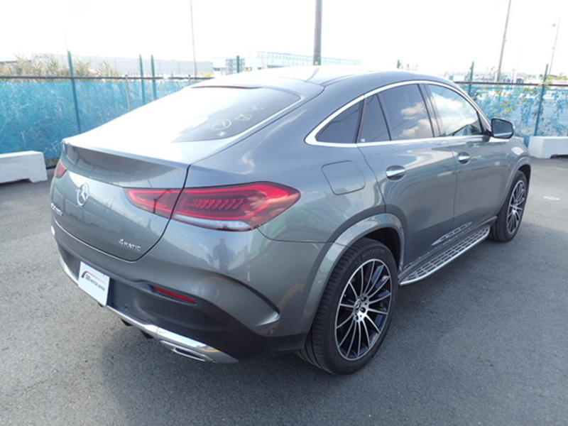 GLE CLASS