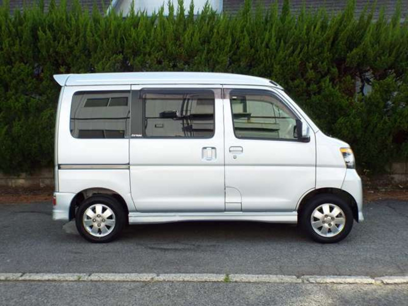 ATRAI WAGON
