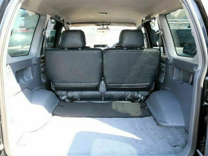 LAND CRUISER PRADO-2