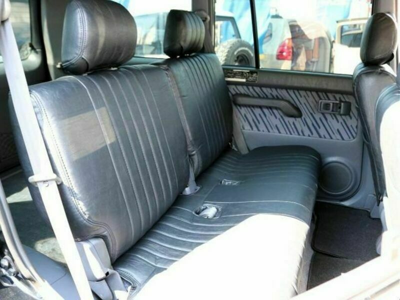 LAND CRUISER PRADO-9