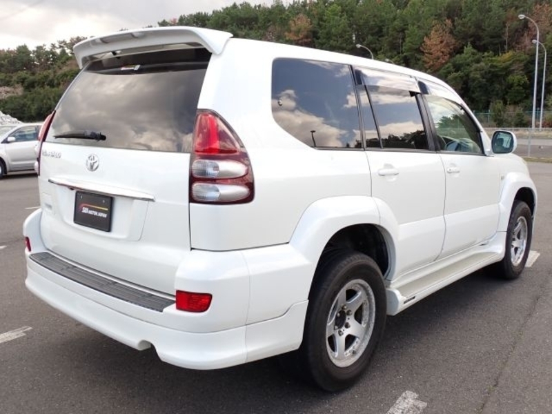 LAND CRUISER PRADO-4