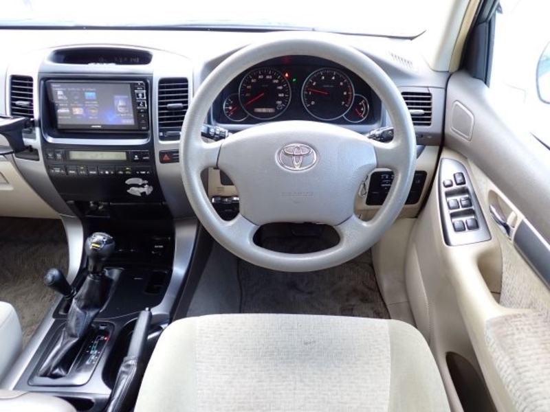 LAND CRUISER PRADO-24