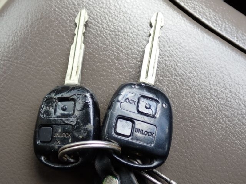 LAND CRUISER PRADO-23