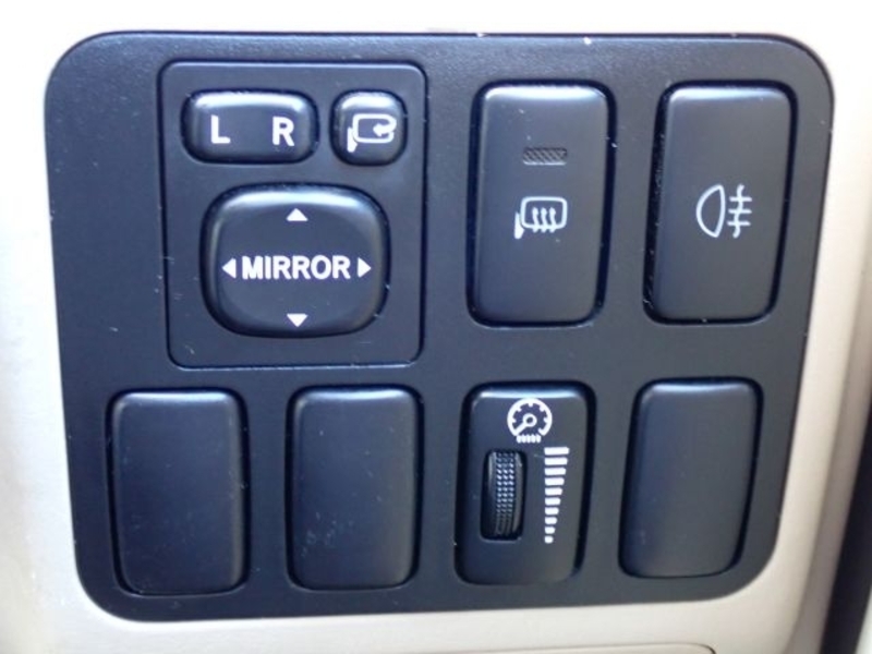 LAND CRUISER PRADO-27