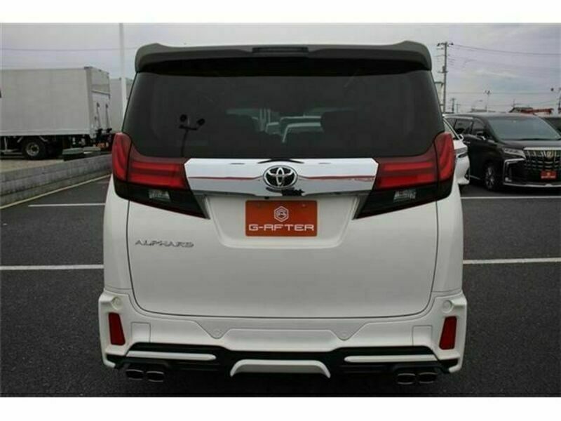 ALPHARD-9