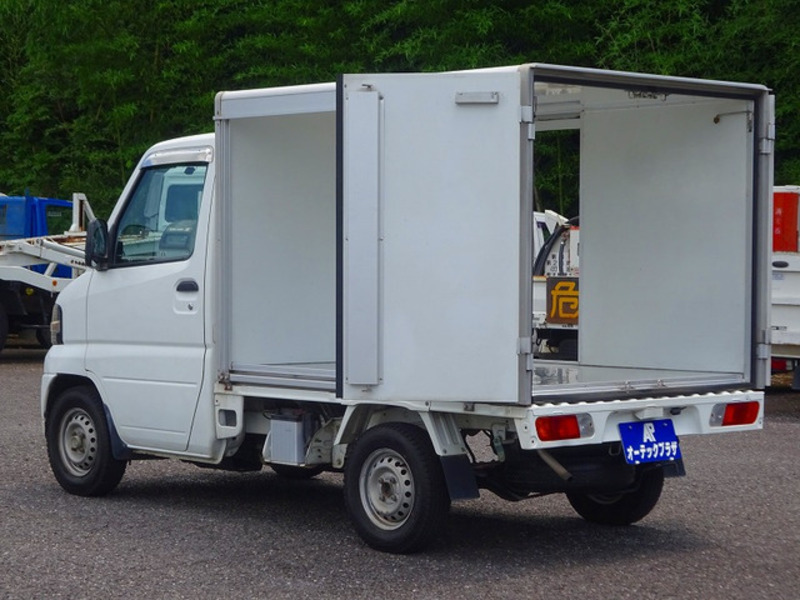 MINICAB TRUCK