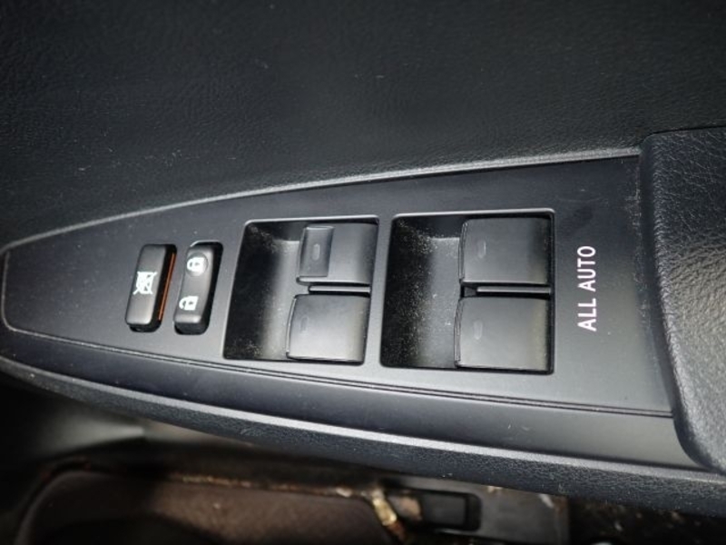 COROLLA FIELDER-23