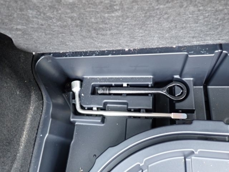 COROLLA FIELDER-27