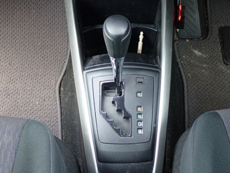 COROLLA FIELDER-13