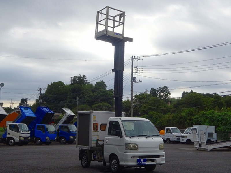 HIJET TRUCK-2