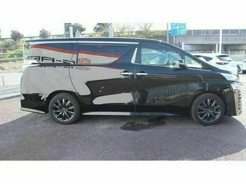 VELLFIRE-7