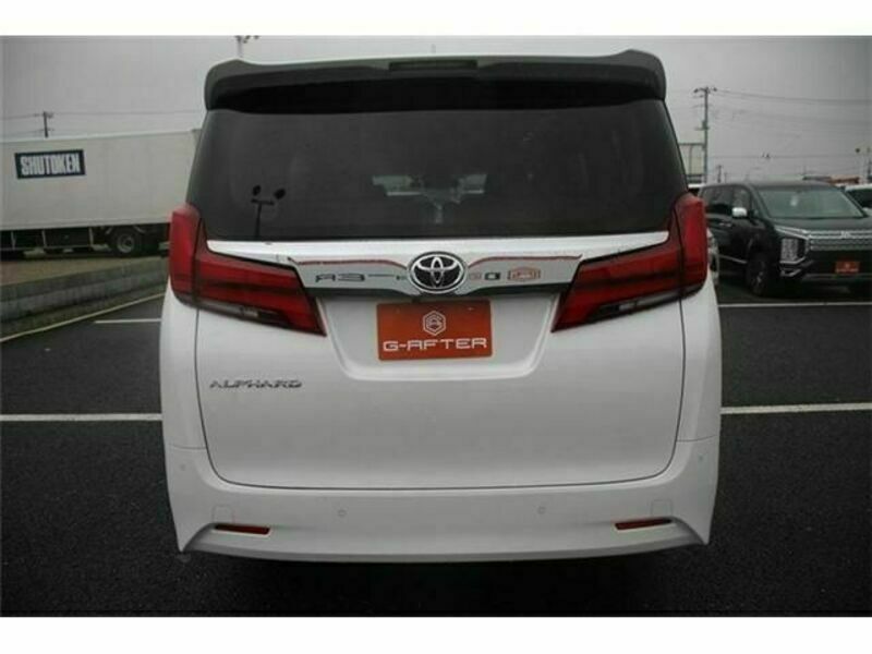 ALPHARD-9