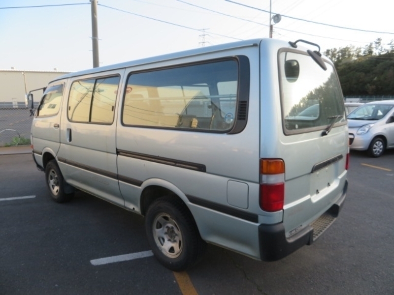 HIACE VAN