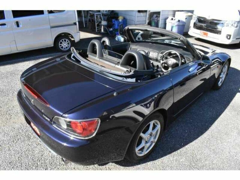 S2000