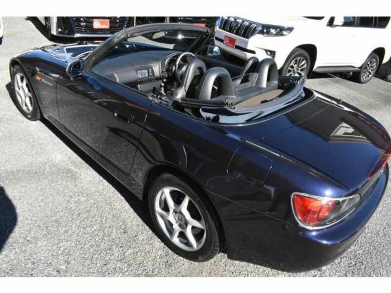 S2000