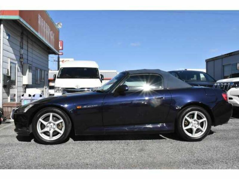 S2000