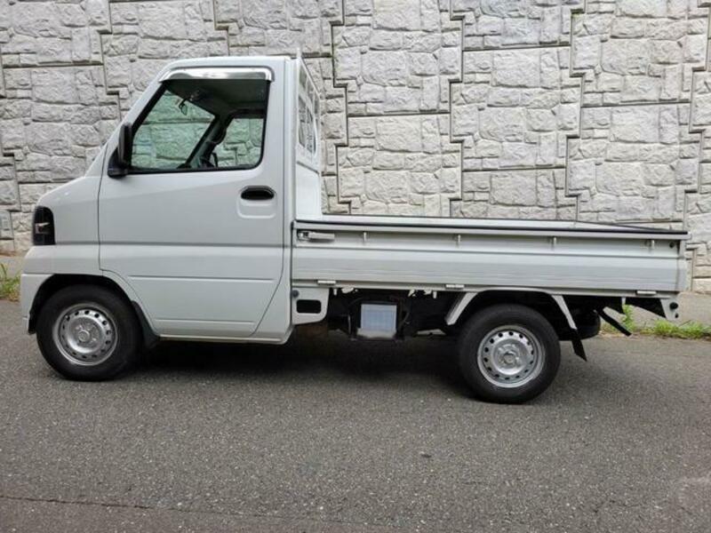 MINICAB TRUCK