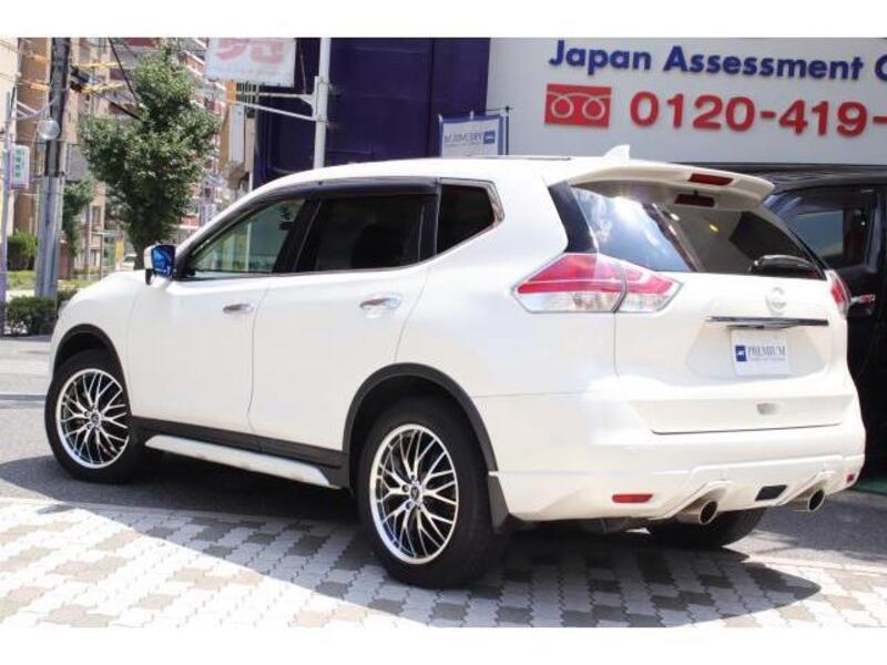 X-TRAIL