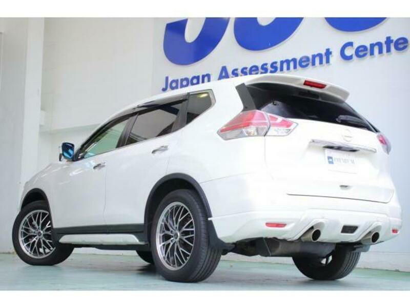 X-TRAIL-1