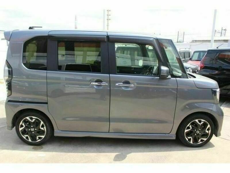 N BOX CUSTOM-7