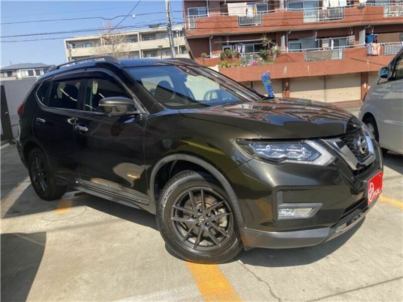 X-TRAIL
