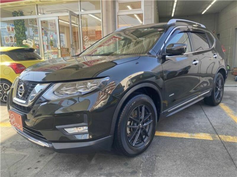 X-TRAIL