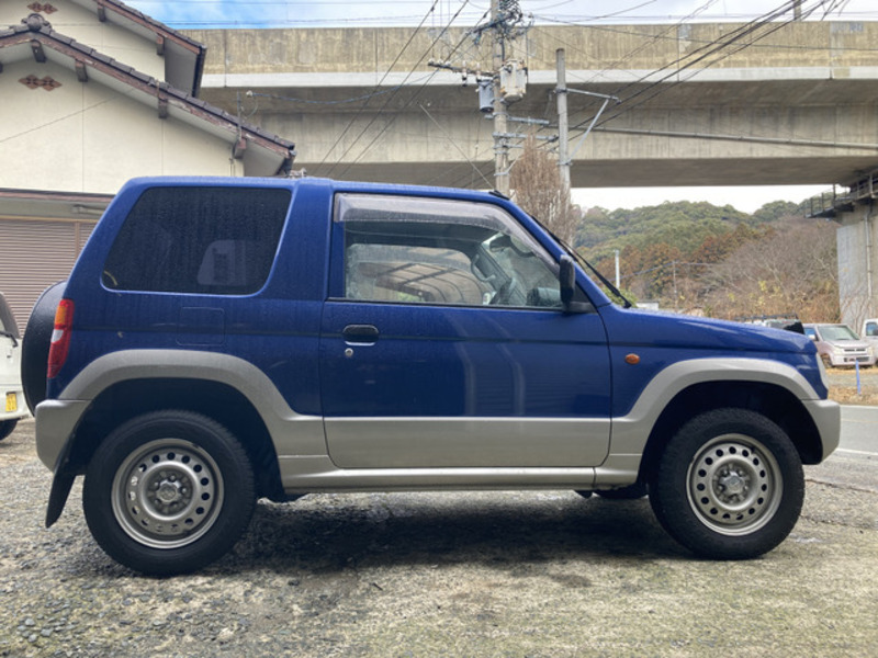 PAJERO MINI