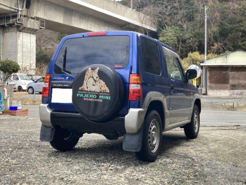 PAJERO MINI