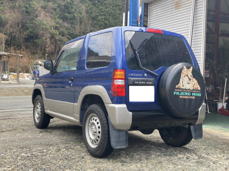 PAJERO MINI