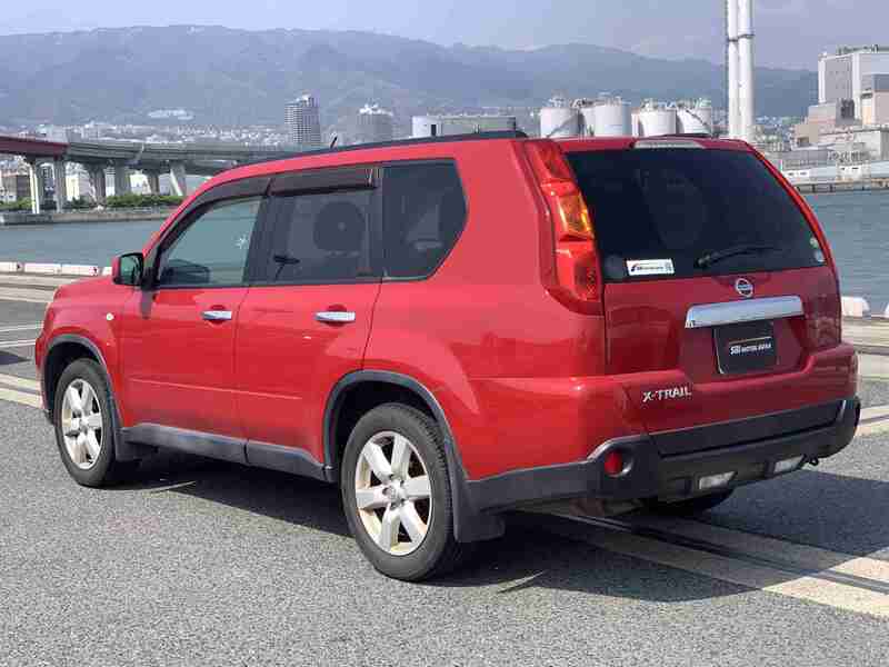 X-TRAIL
