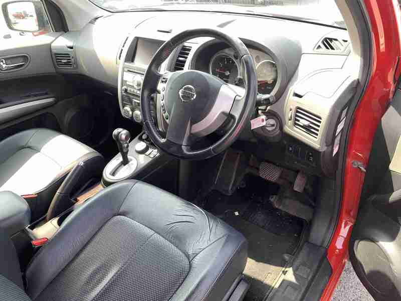 X-TRAIL