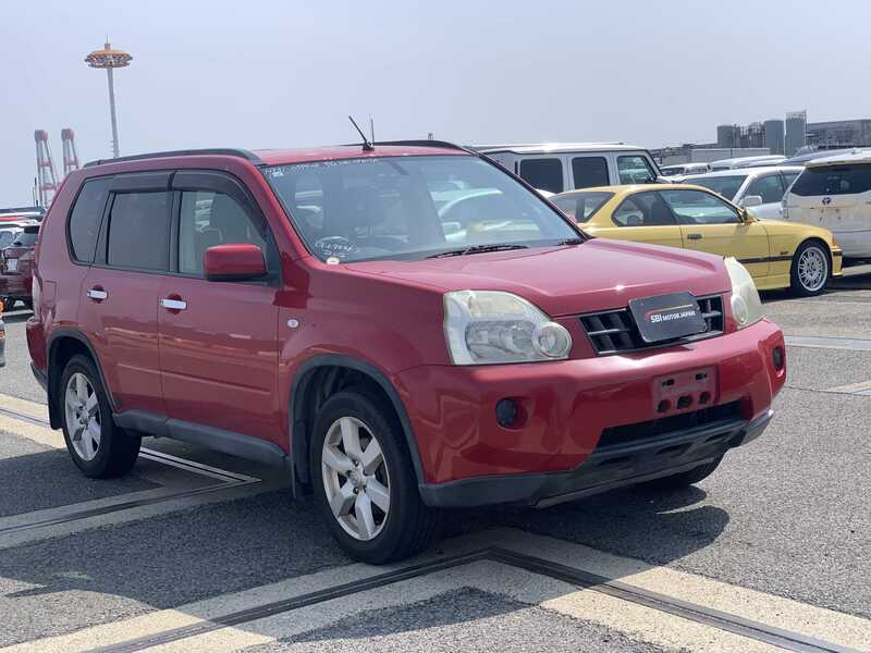 X-TRAIL