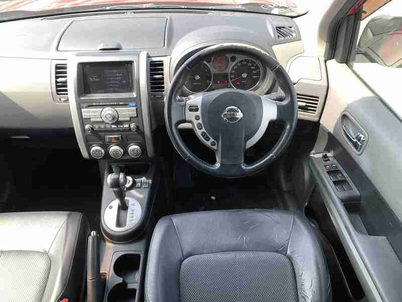 X-TRAIL