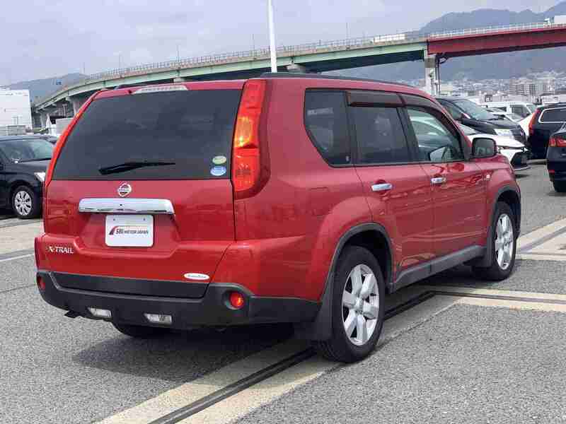 X-TRAIL