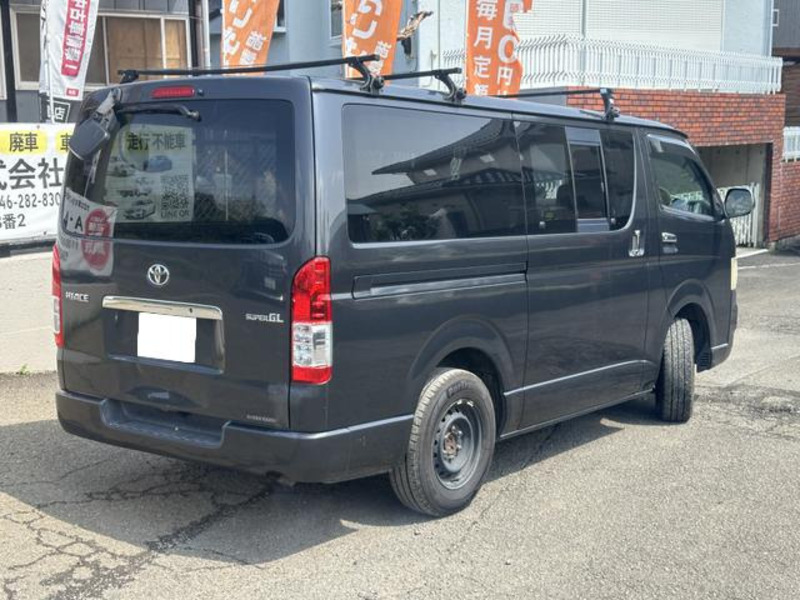 HIACE VAN