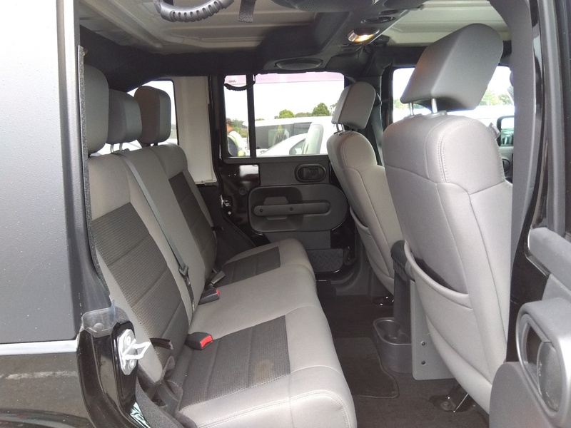 WRANGLER UNLIMITED-5
