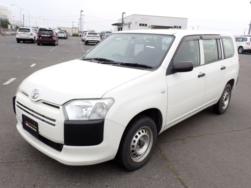 TOYOTA　PROBOX