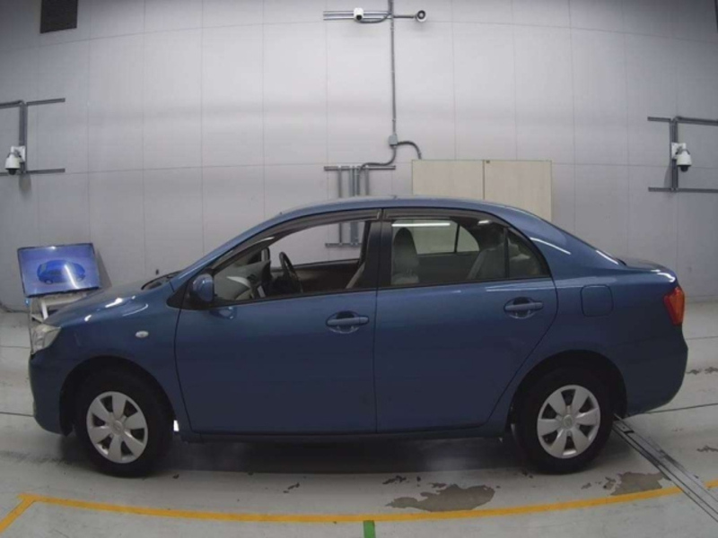 COROLLA AXIO