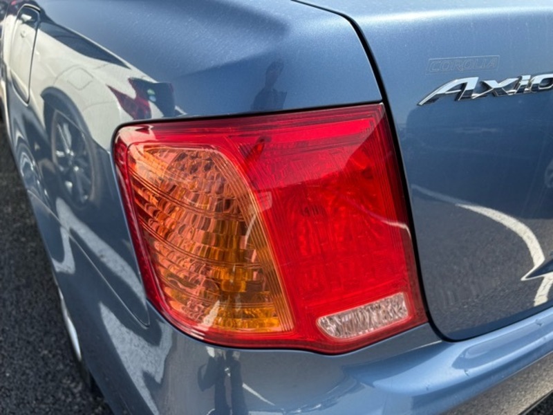 COROLLA AXIO