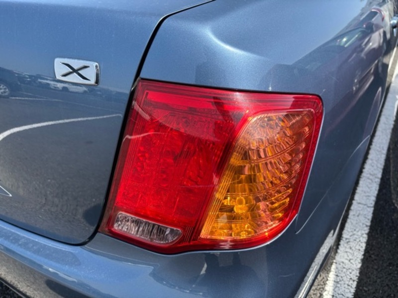 COROLLA AXIO