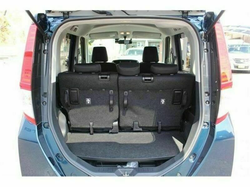 ROOMY-13