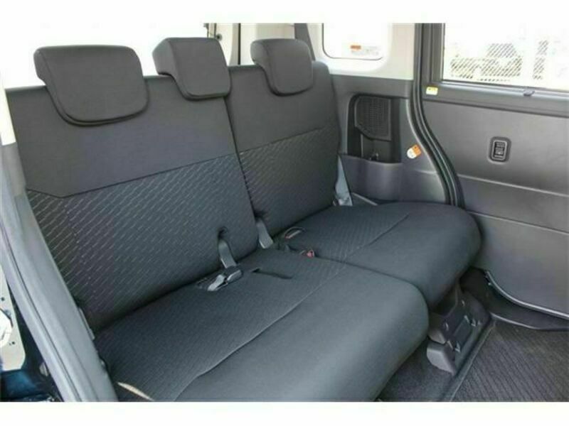 ROOMY-15