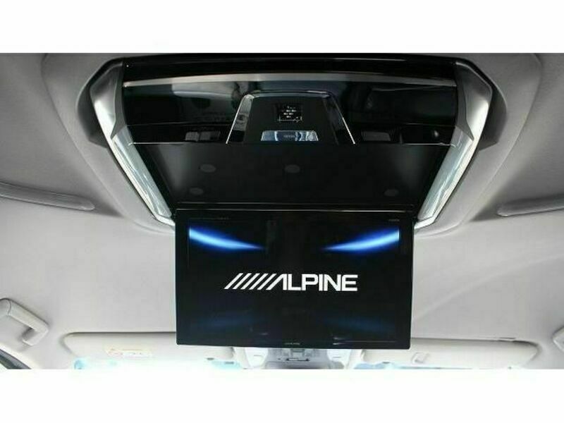 VELLFIRE-3