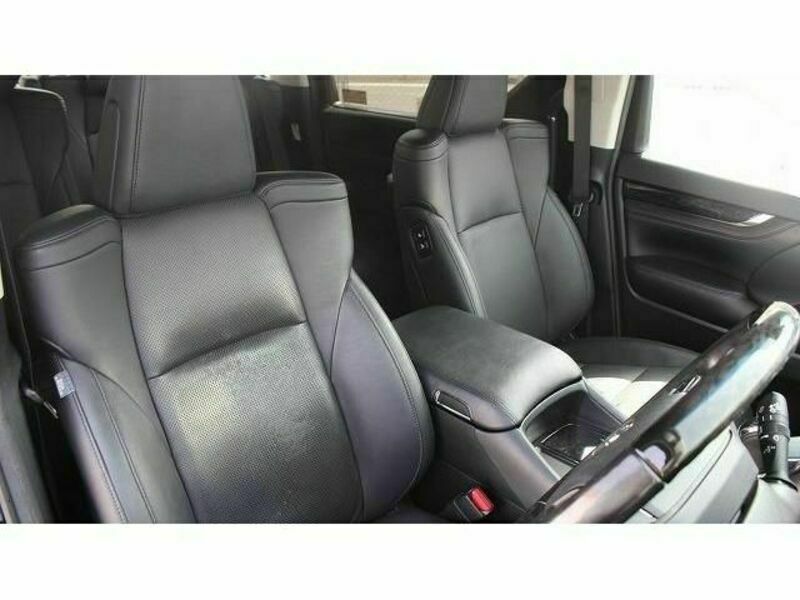 VELLFIRE-13