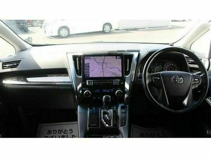 VELLFIRE-16