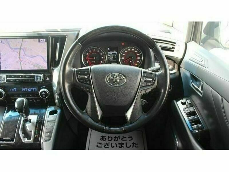 VELLFIRE-17