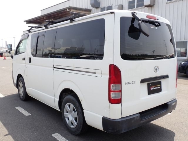 HIACE VAN