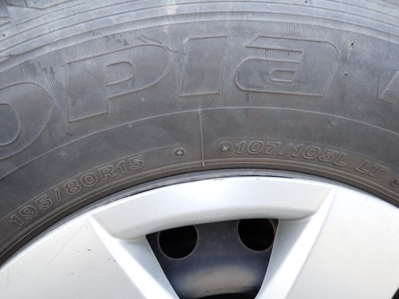 HIACE VAN
